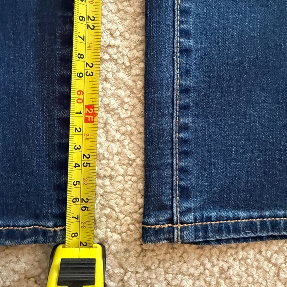 Old Navy Flirt 10P jeans - Picture 8 of 9